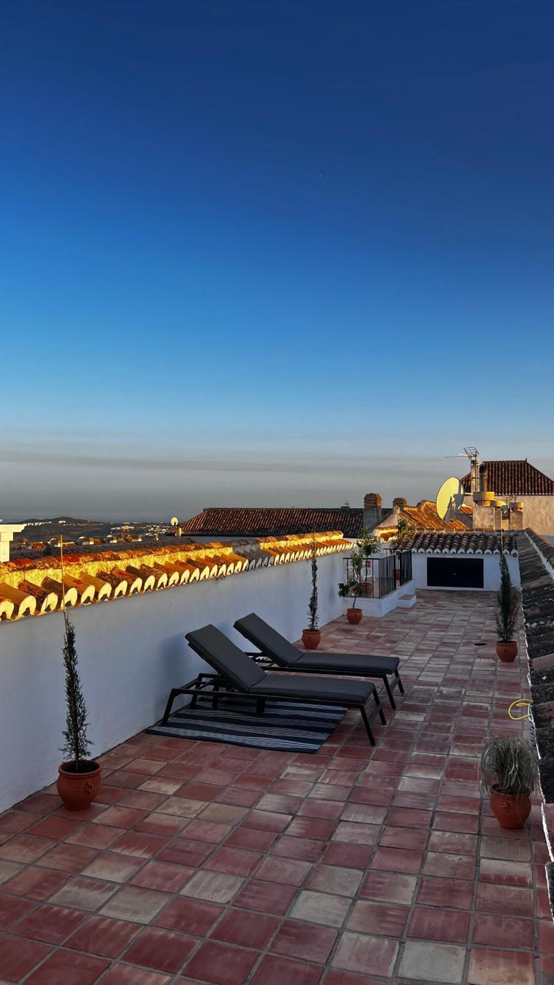 شقة New Penthouse With Amazing Views Santa Fe de los Boliches المظهر الخارجي الصورة
